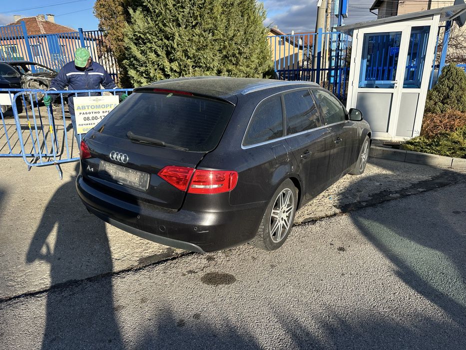 Audi A4 B8 2.0TDI НА ЧАСТИ