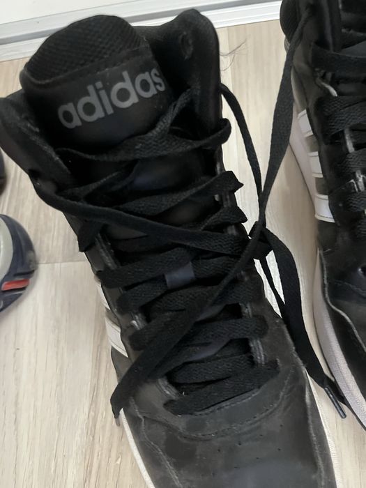 Обувки Guess, Adidas