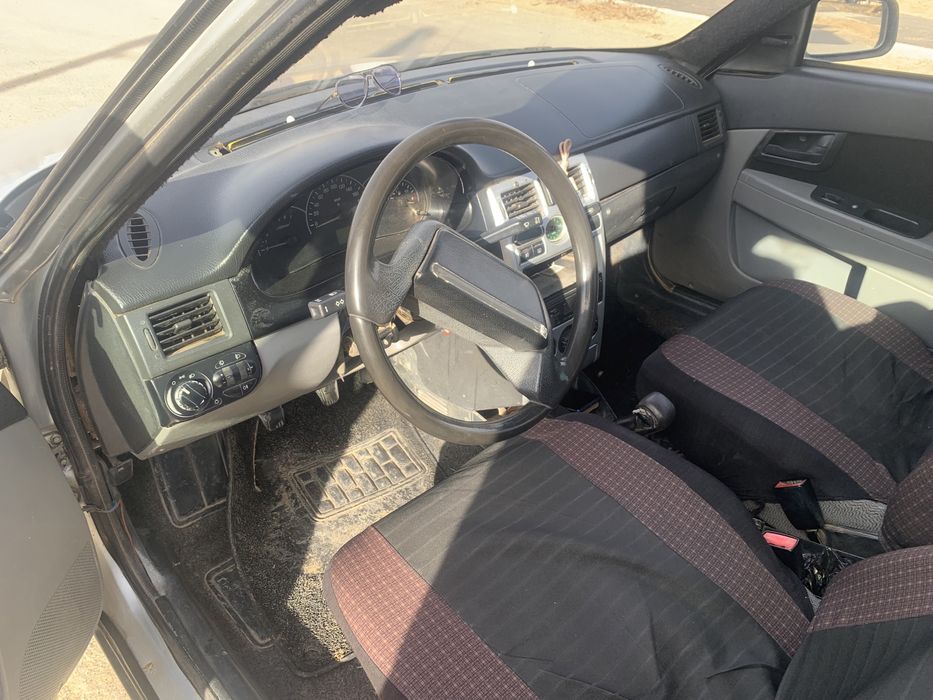 ваз2110 сатылады 2007 ж 8кл гур бар