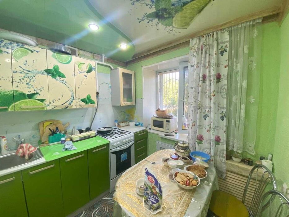 продам 3 комнатную квартиру