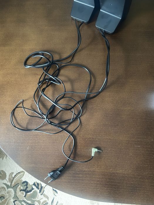 Продам колонки logitech