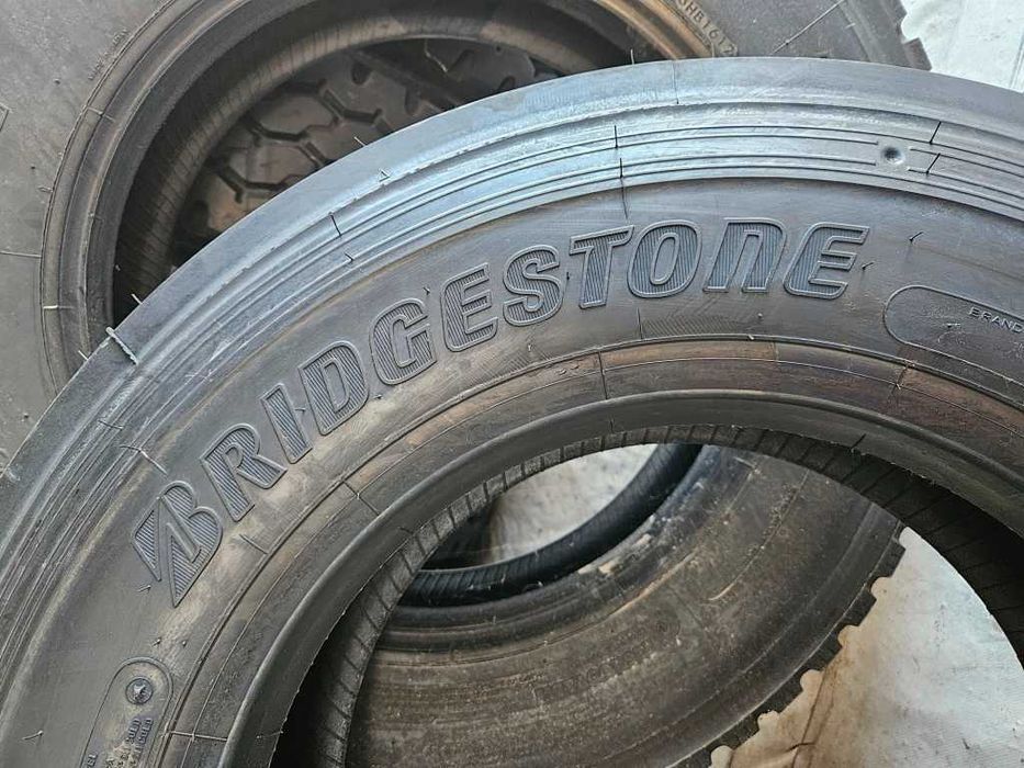 2 Нови тежкотоварни гуми 265/70R19.5 Bridgestone R-Steer 002 140/138M