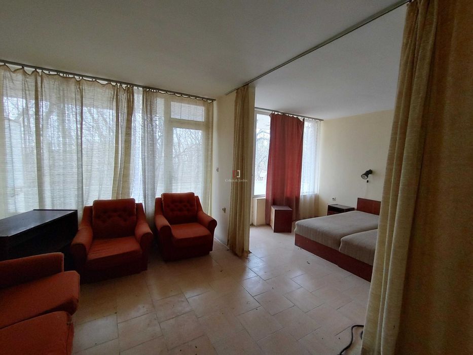 Продава се Хотел в к.к. Златни пясъци - 2000 кв.м за 600 €/кв.м - Снимка #6