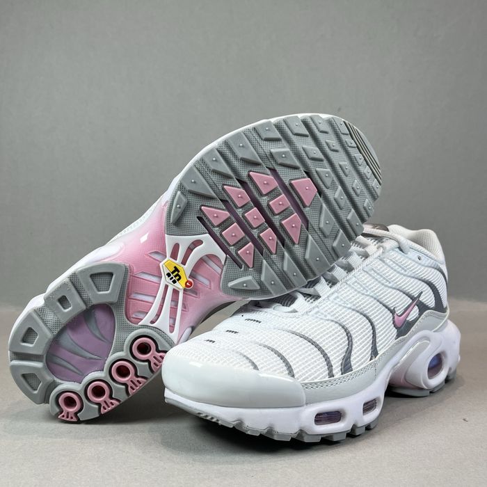Nike Air Max Plus TN “White Grey Pink”! НОВИ! Ориг