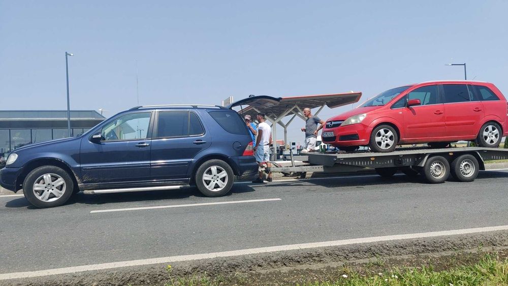 Tractari auto 24/7 Grecia Serbia Macedonia Ungaria Croatia Slovenia