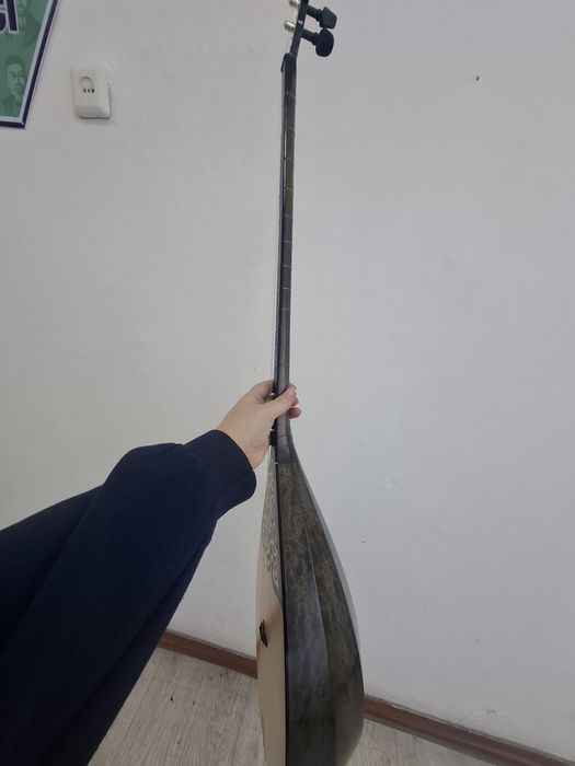 Инструмент домбыра