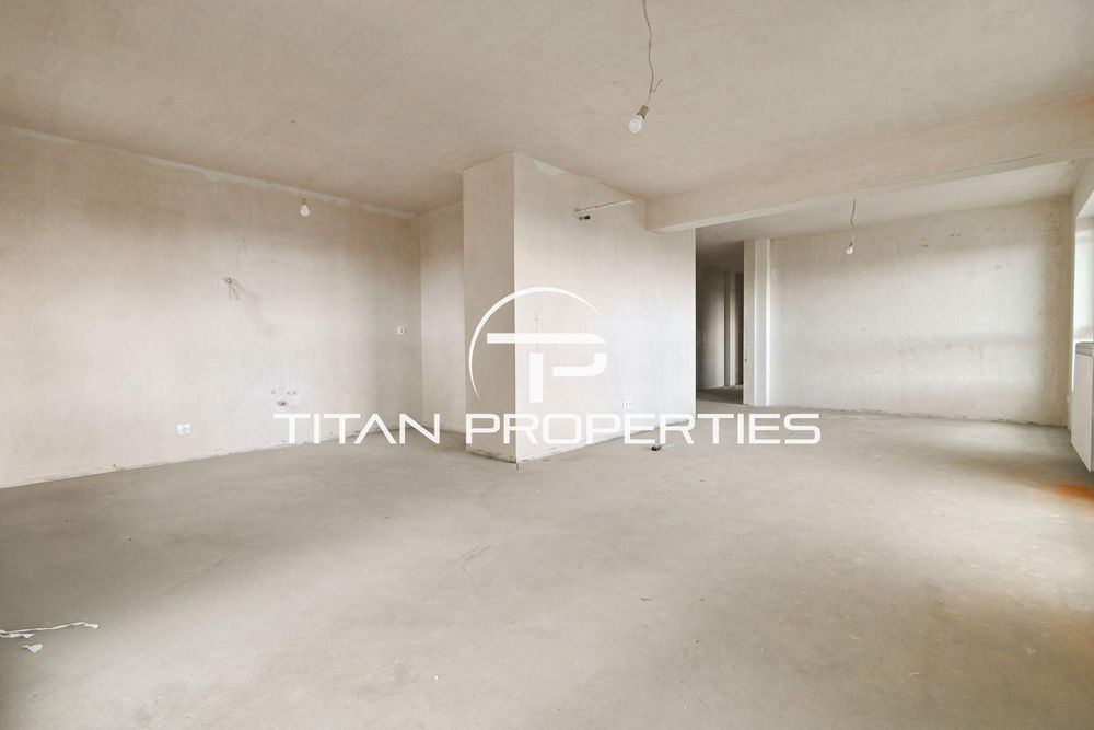 Продава се Четиристаен апартамент в София, Люлин 6 - 218 кв.м за 1053 €/кв.м - Снимка #1