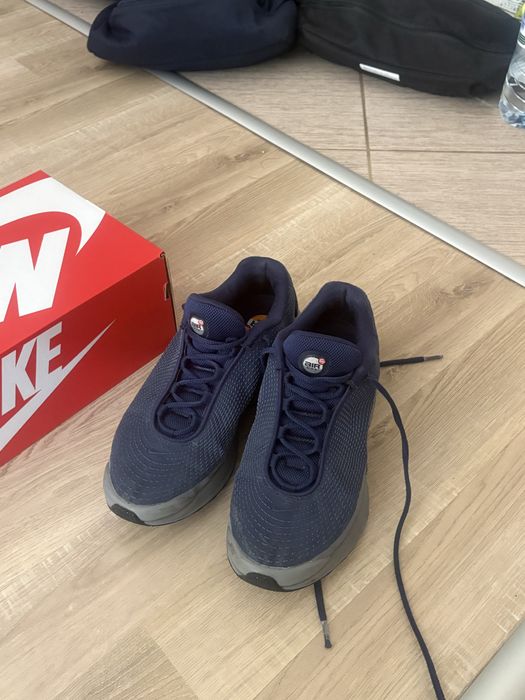 Продавам маратонки Air Max Dn