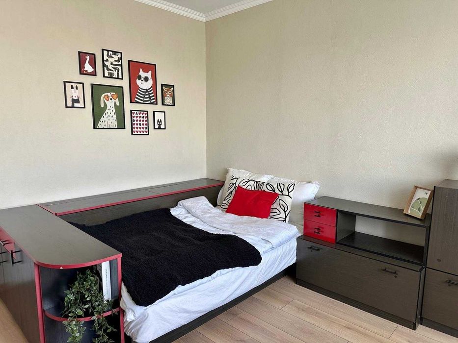 Дава се под наем Тристаен апартамент в Пловдив, Кючук Париж - 120 кв.м за 510 € - Снимка #4