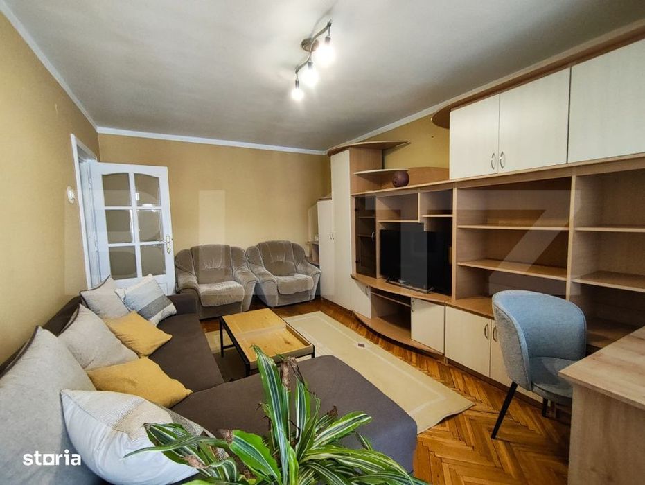 Apartament 3 camere, 2 bai, Bd. Stefan cel Mare, parcare, etaj 2