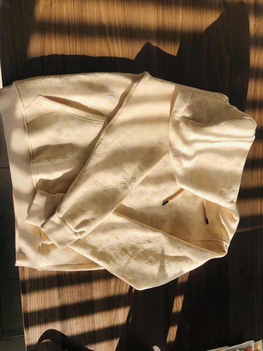 суичър Louis Vuitton