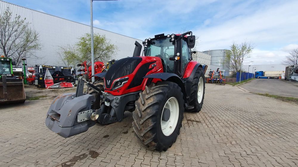 Valtra T 235 A