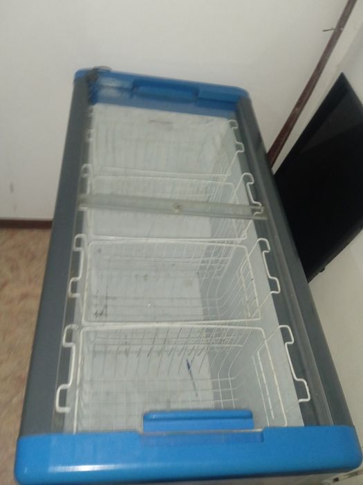 Морозильники продам срочно