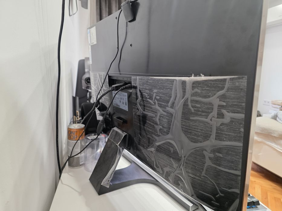 4К Монитор Samsung UHD (3840 x 2160)