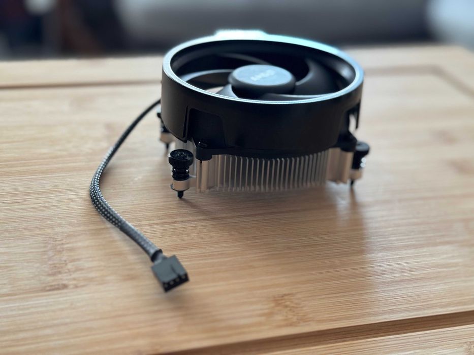 Cooler AMD Wraith Stealth – Socket AM4