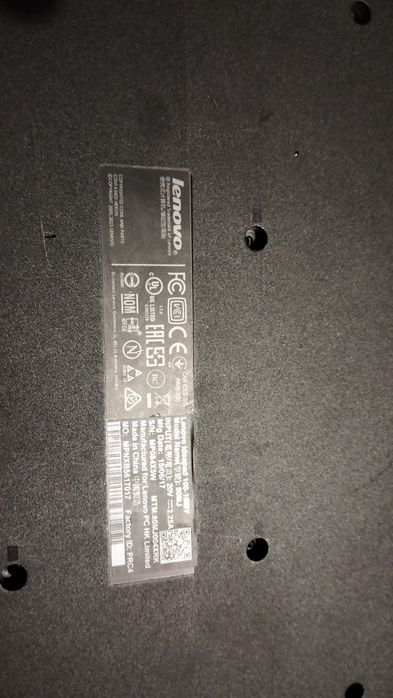 Продам ноутбук .