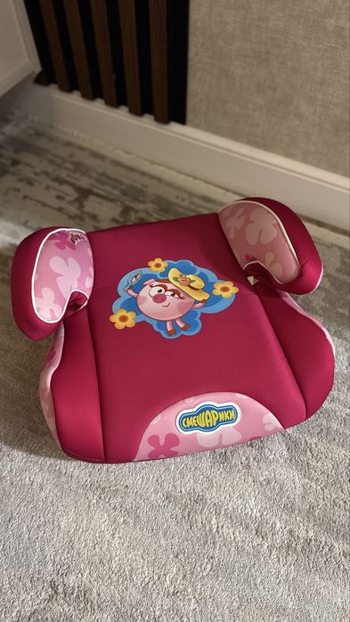 Детское кресло бустер