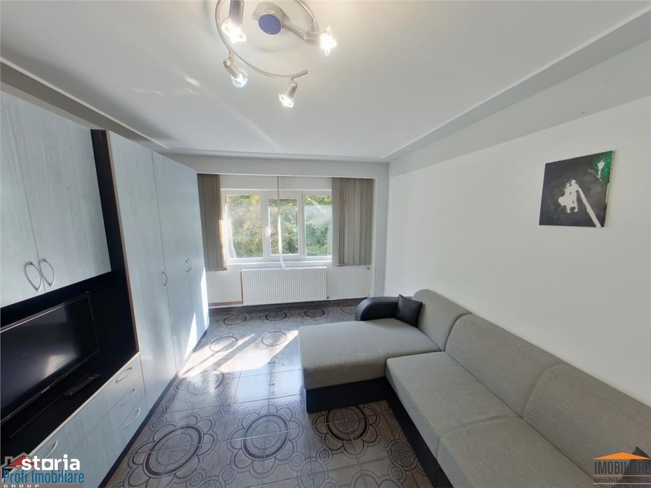 Apartament 2 camere decomandat Podgoria-Malul Muresului