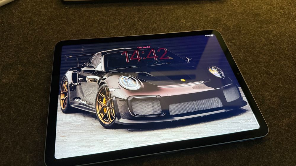 iPad Air 5 10.9 / 11 M1 64 GB Blue