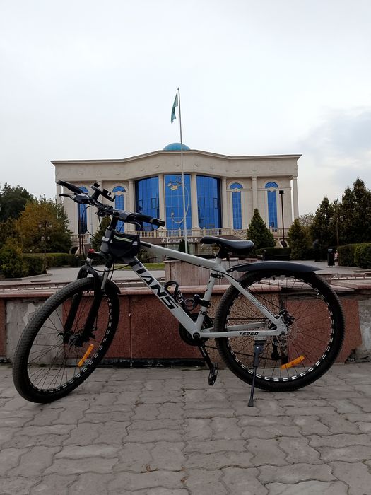 Велосипед горный срочно продам!