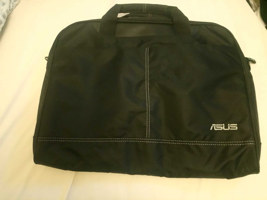 Geanta laptop diferite culori