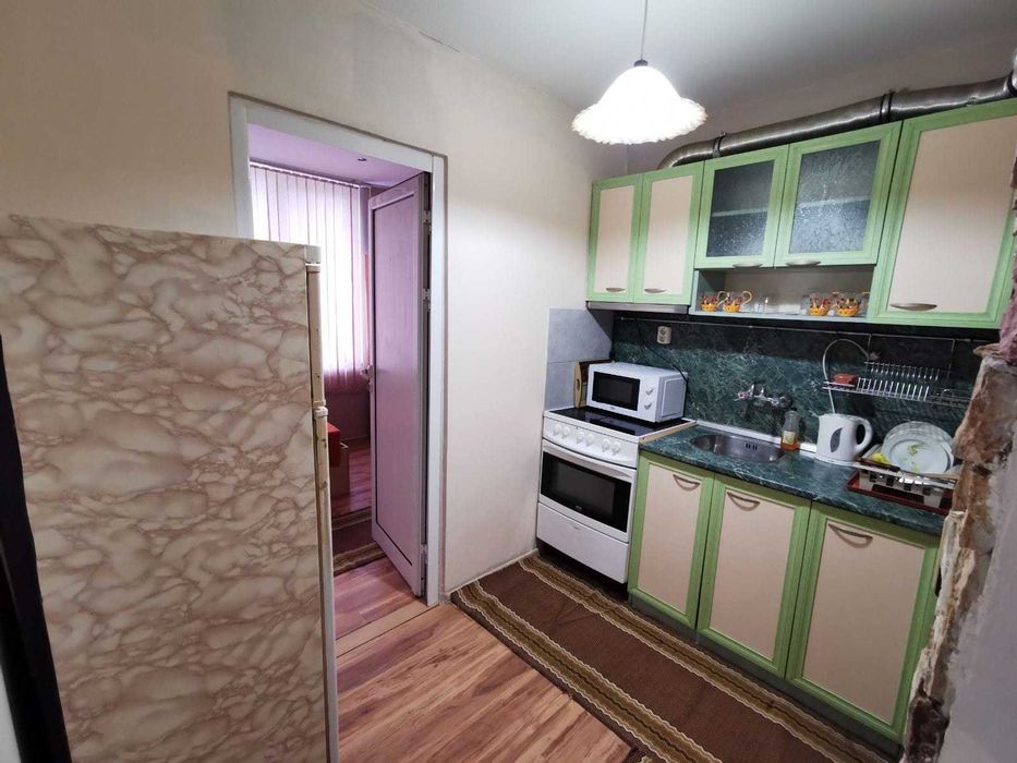 Дава се под наем Двустаен апартамент в Бургас, Братя Миладинови - 60 кв.м за 175 € - Снимка #3