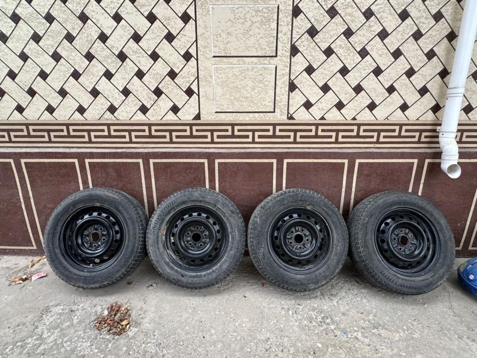 Продам комплект дисков для лексус и тойота