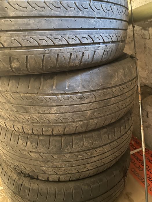 Продам летнюю резину 215/65/16