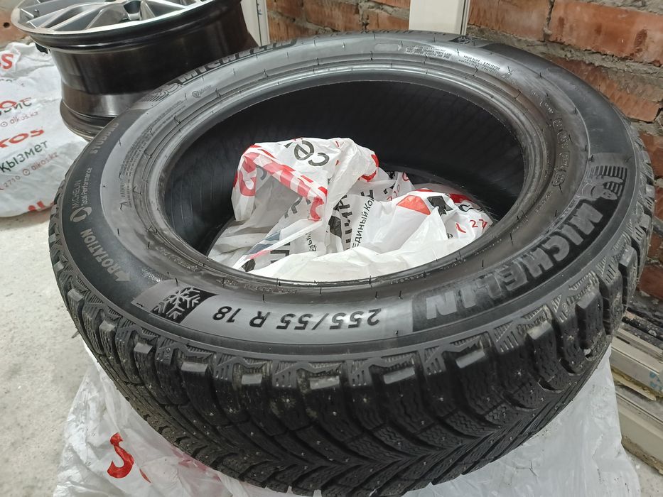 255/55 R18 Michelin зим шип