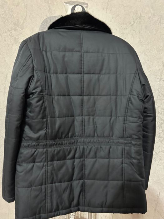 Продам, зимнюю куртку !!!