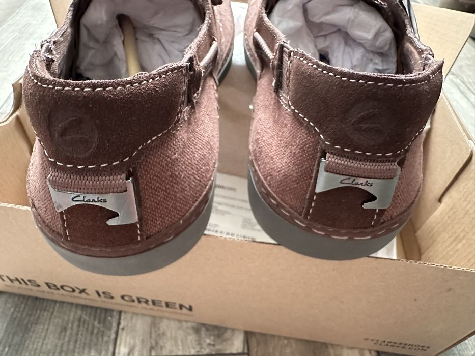 Летни обувки Clarks - чисто нови