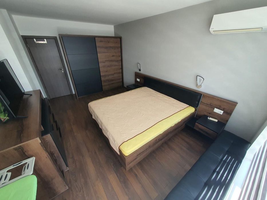 Дава се под наем Двустаен апартамент в Бургас, Славейков - 70 кв.м за 714 € - Снимка #4