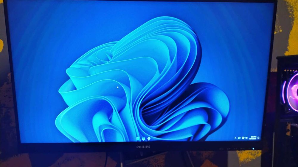 Monitor Gaming Philips 242E1GZ 165Hz, 24" Full HD + Suport perete 360°
