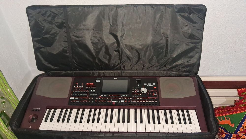 Продам Korg pa10000