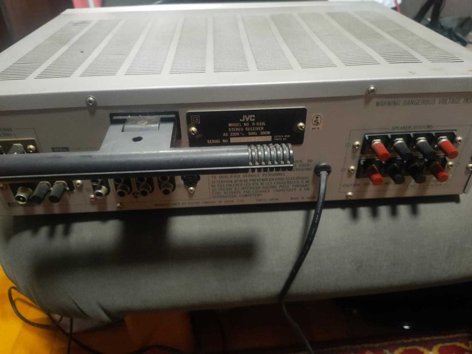 JVC R-S33 stereo receiver
