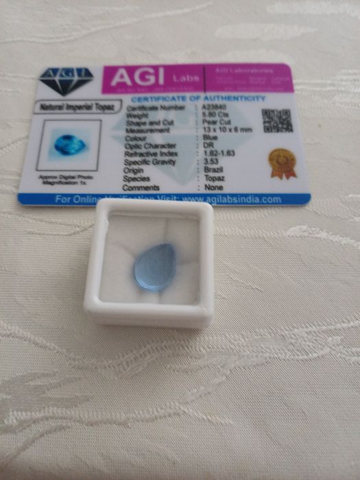 Сертифициран  империал топаз