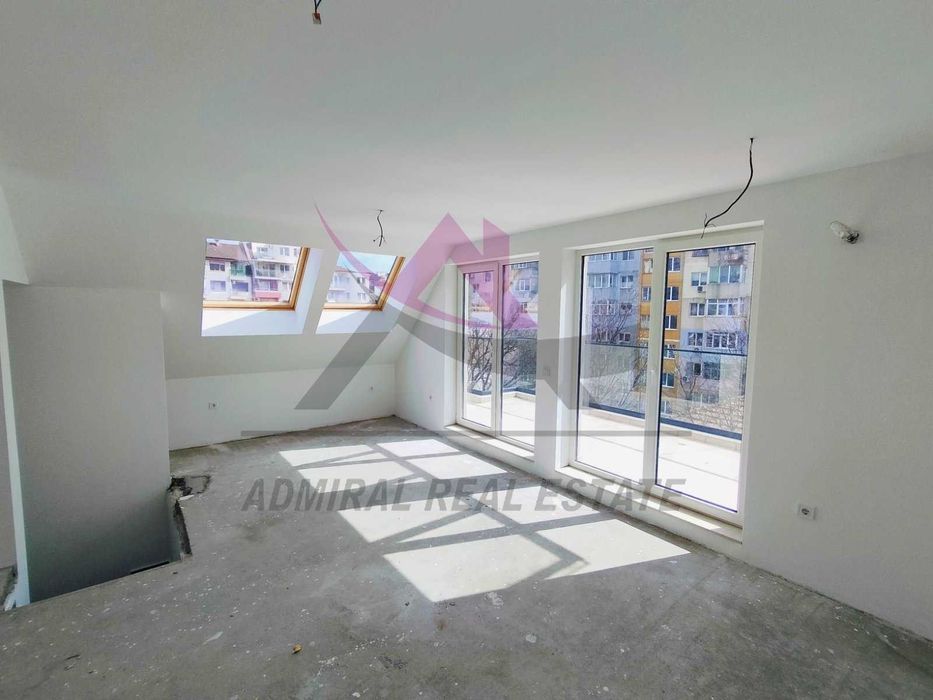 Продава се Четиристаен апартамент в Варна, Левски - 117 кв.м за 1872 €/кв.м - Снимка #1