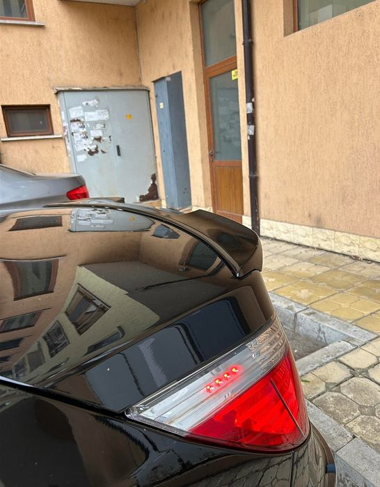 Бмв е60 Лип спойлер за багажник (Заден Капак) / BMW E60 Batman Spoiler