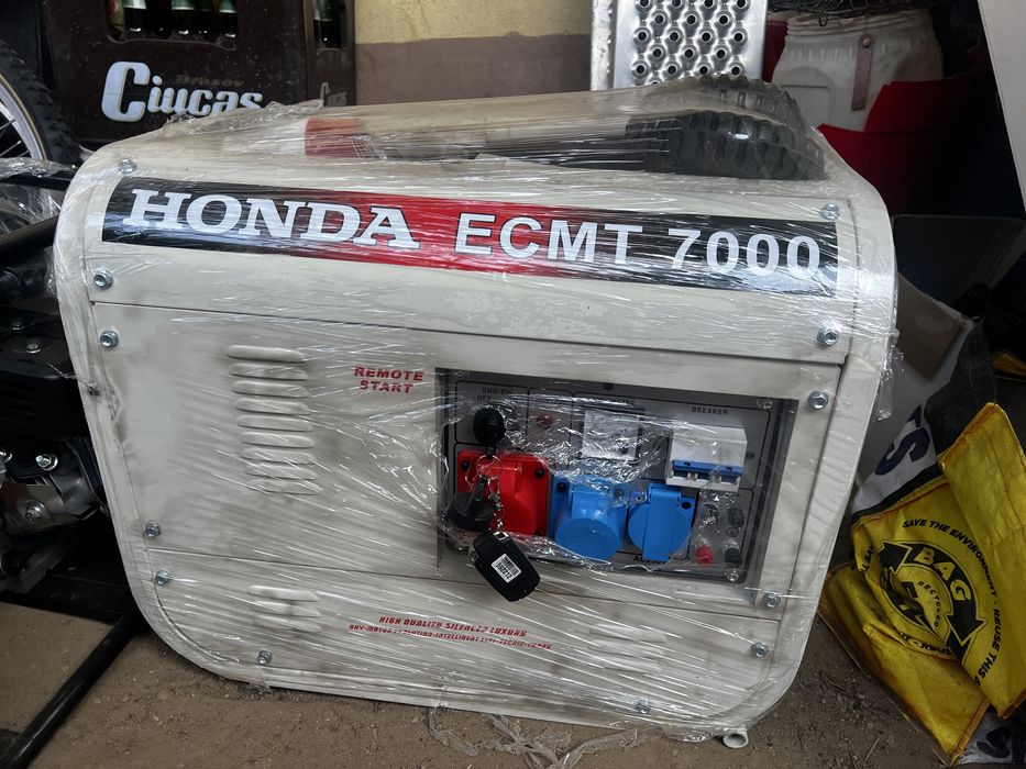 Generator  nicidata folosit