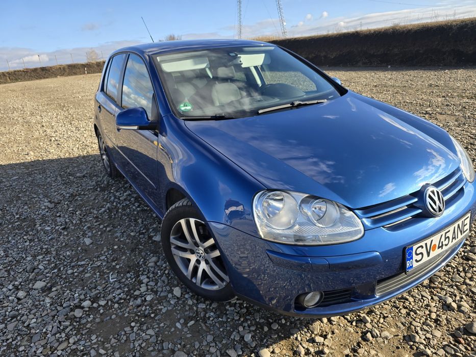 VW Golf 5/1,9/105 cp/trapa/climatronic/senzori parcare ploaie lumini
