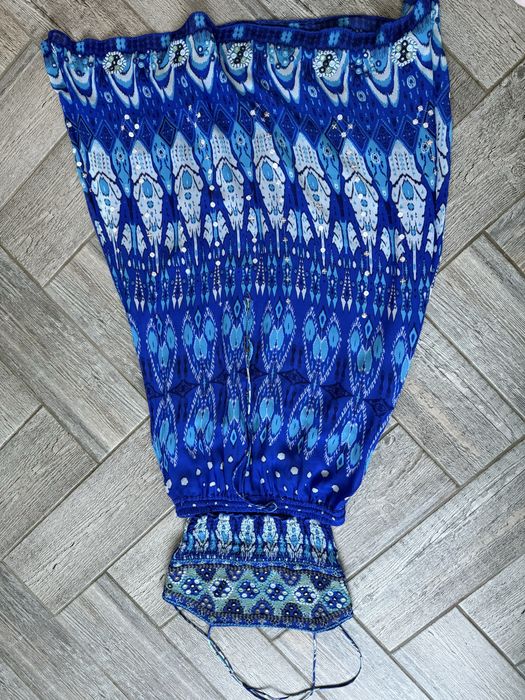 Летен комплект от пола и бюстие.