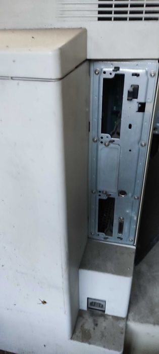 Продам БУ принтер HP 5500hdn