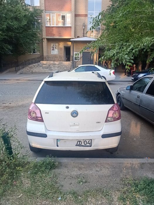 Продам geely mk cross!