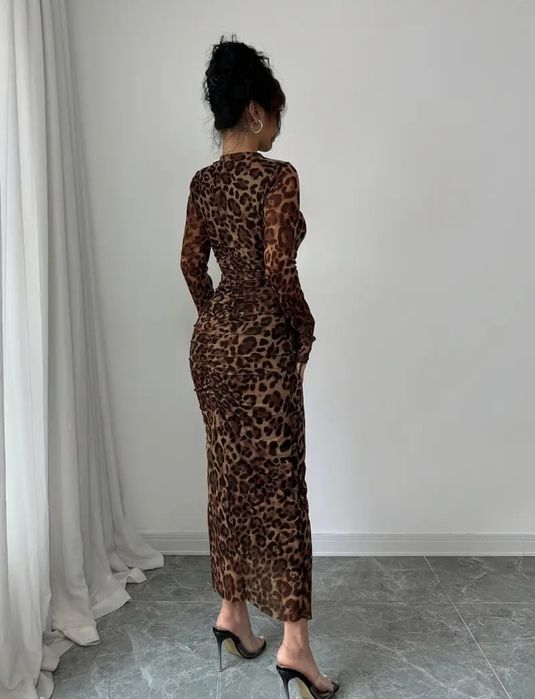 Платье абсолютно новое