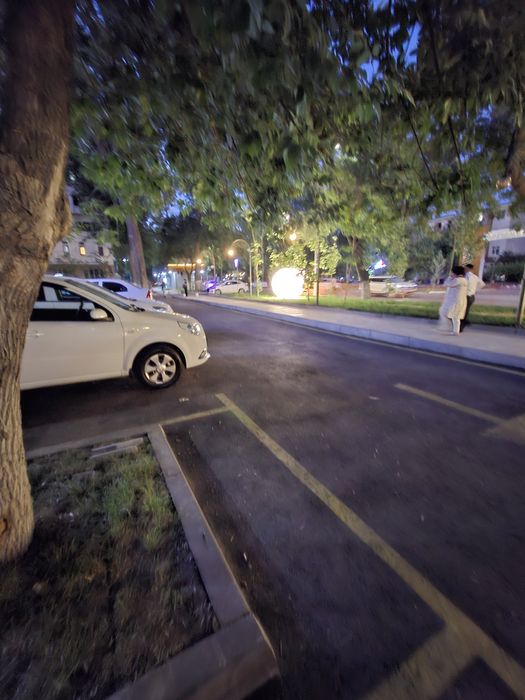 Stomatalogiya sotiladi Chilonzor18 kvartil  al xorazimiy Parlament