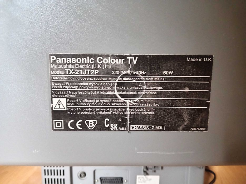 VAND TV CRT PANASONIC perfect functional cu telecomanda