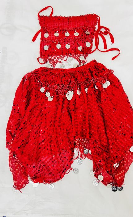 Разные одежды для девочек