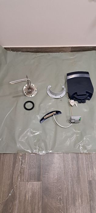 Комплект части за бойлер Аристон есо 80л. 85лева.