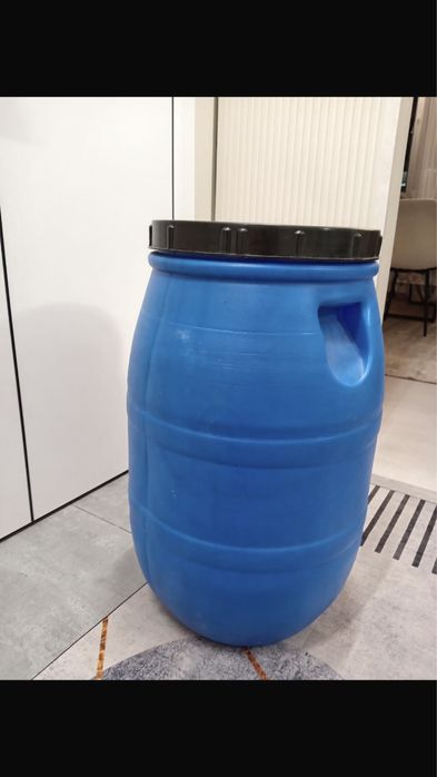 Бочка пластиковая 100 литров