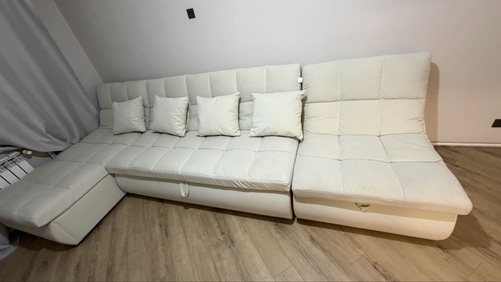 Продам диван , двухспальную кровать